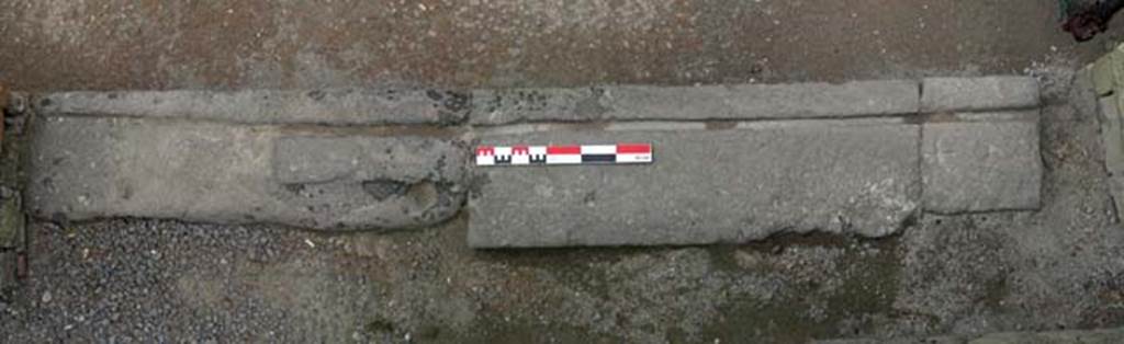 Ins Or II, 6, Herculaneum. June 2006. Looking west across recomposed threshold from interior.
Photo courtesy of Nicolas Monteix.